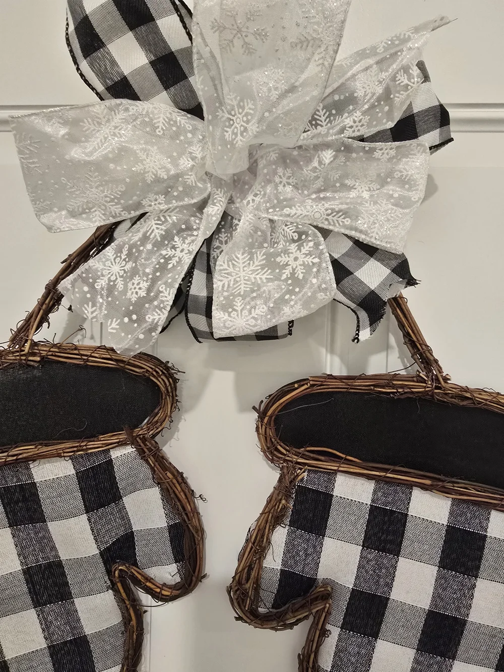 Black & White Buffalo Plaid Mitten Holiday Door Hanger